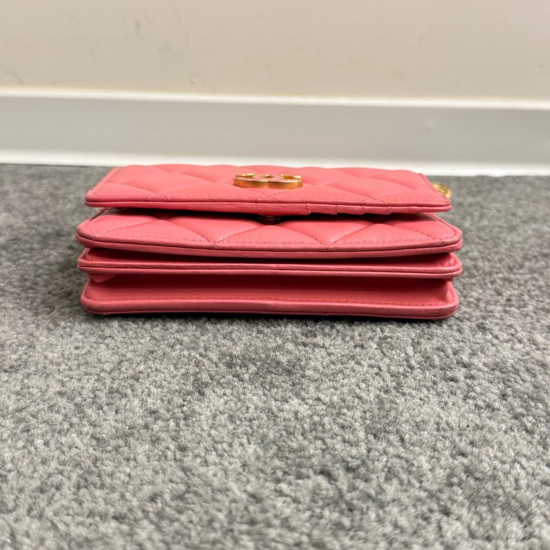 近新品 香奈兒/Chanel 蜜桃粉22P琺瑯扣 鏈條包-5