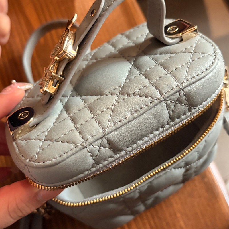 DIOR Lady Dior Micro Mini Vanity迪奧戴妃微型化妝包 超迷你 霧霾藍-8