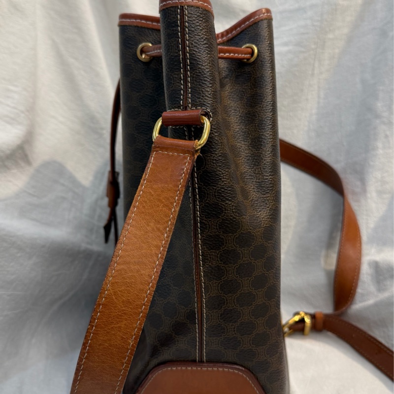 Celine經典水桶包-4