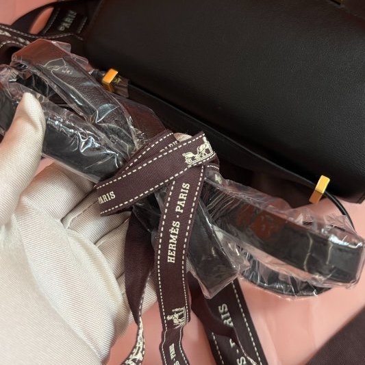 近新品 Hermes愛馬仕 Constance康康19 黑金Tad皮 框N刻-8