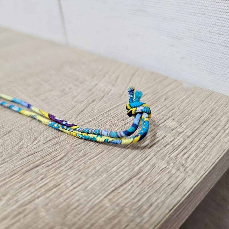 [絕版品愛馬仕神秘工坊好物🫶]  Hermes白深藍雙面海豚皮吊飾-6