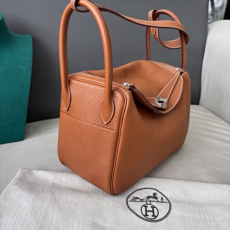 閒置新 愛馬仕Hermes 金棕銀扣lindy26 Z刻 tc皮-2