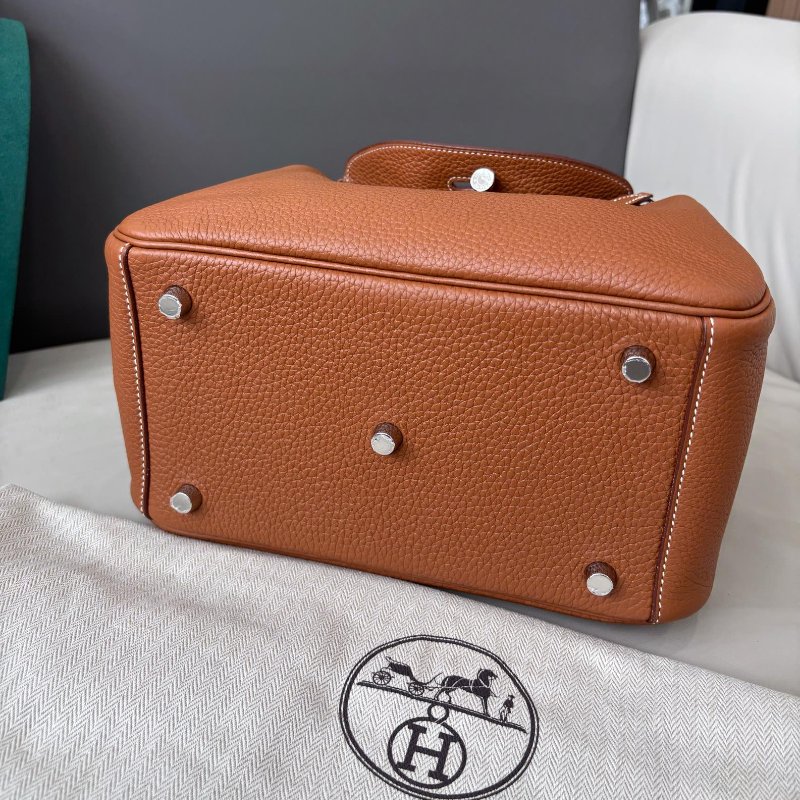 閒置新 愛馬仕Hermes 金棕銀扣lindy26 Z刻 tc皮-7