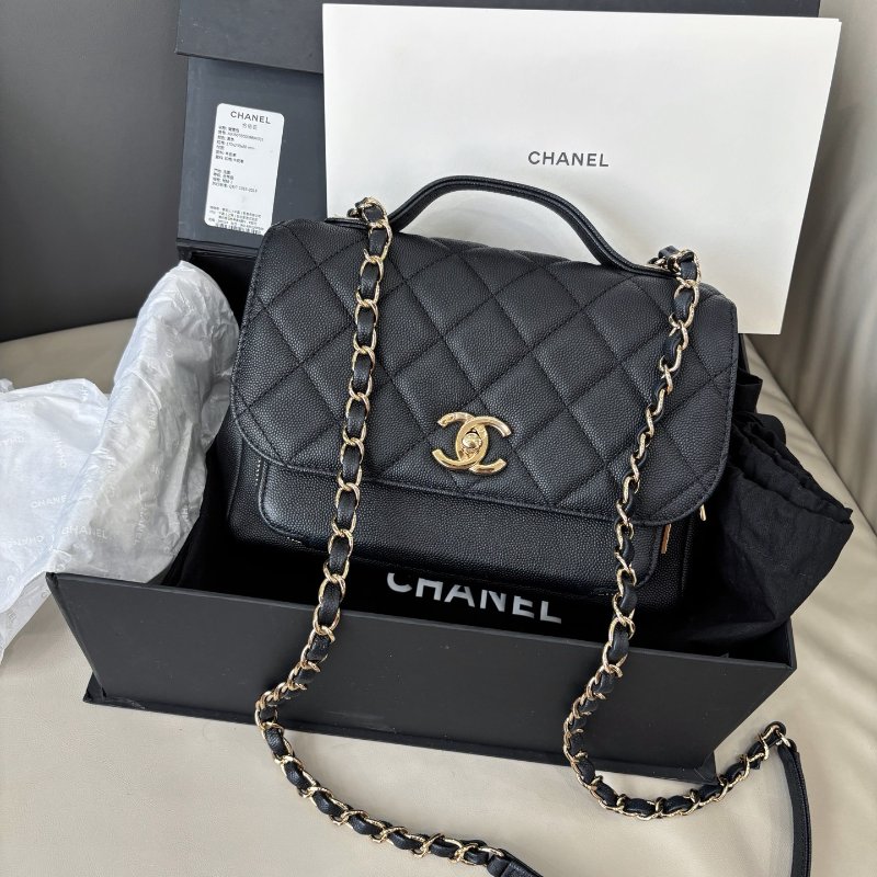 閒置新 香奈兒/Chanel 黑金Affinity郵差包-0