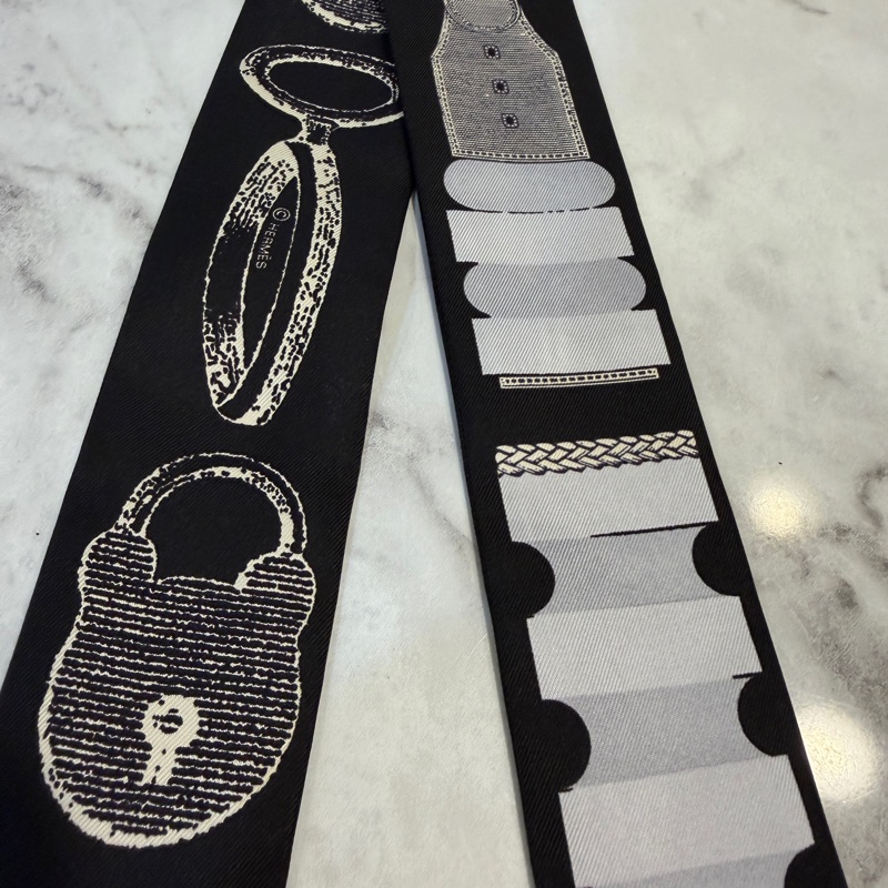 Hermes 黑底皮帶圖案Bride a Bloc Twilly-3