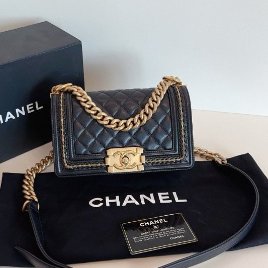 近新品 香奈兒/Chanel 宮廷繫列限定 黑金Leboy小號鏈條包-0