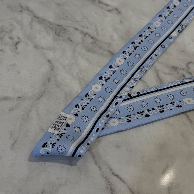 Hemes 淺藍色白馬白鴿藤蔓Twilly-9