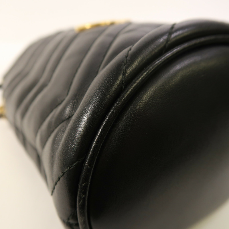 GUCCI 牛皮皮革GG Marmont Mini Bucket金扣鏈帶肩背袋-11