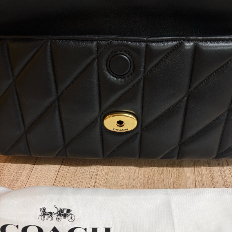 COACH 官方直營 TABBY 26 絎縫單肩手袋 單肩包 肩背包-6