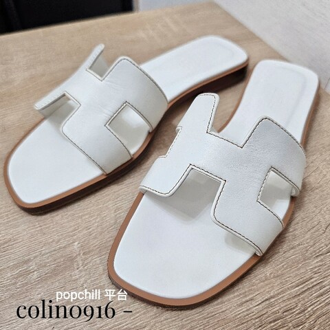 [專櫃五折以下新年新鞋福利🧧] Hermes白小牛皮Oran涼鞋