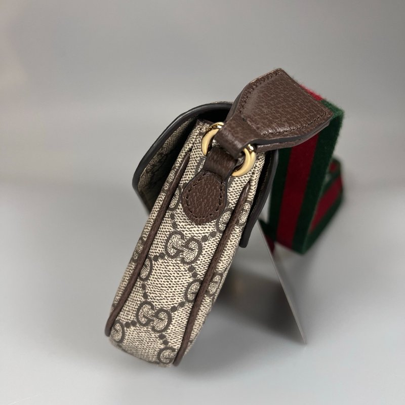 GUCCI 764961 老花翻蓋肩背包-2