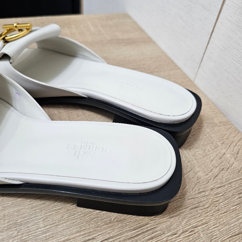 [農曆新年福利🧧] Hermes白牛皮Isle Sandal涼鞋-3