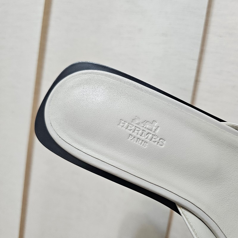 [農曆新年福利🧧] Hermes白牛皮Isle Sandal涼鞋-8