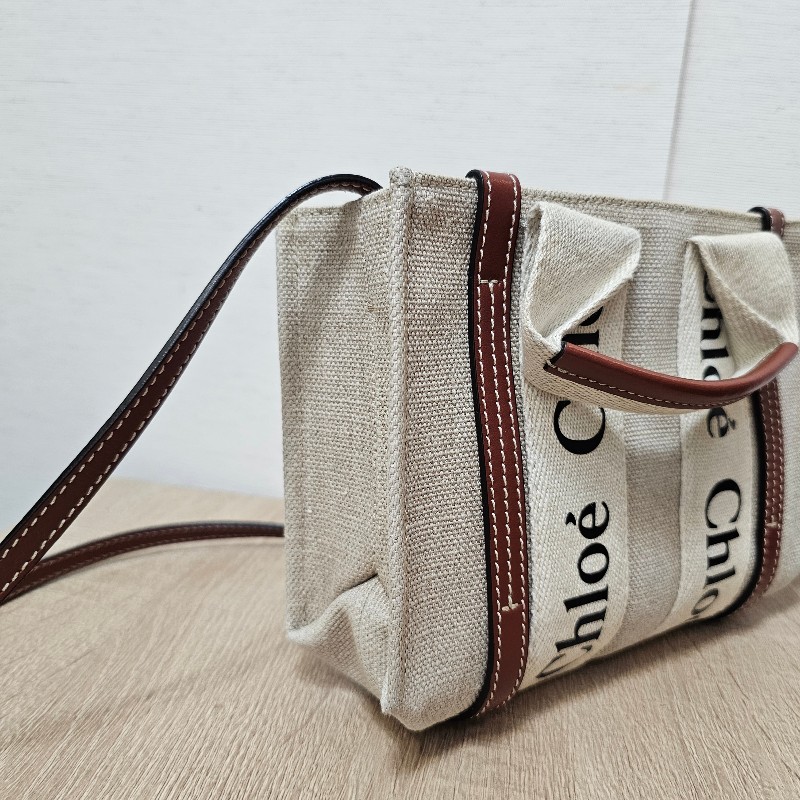 [過新年超甜優惠出🧧] Chloe亞麻帆布棕色牛皮WoodyMini手提斜背包-1