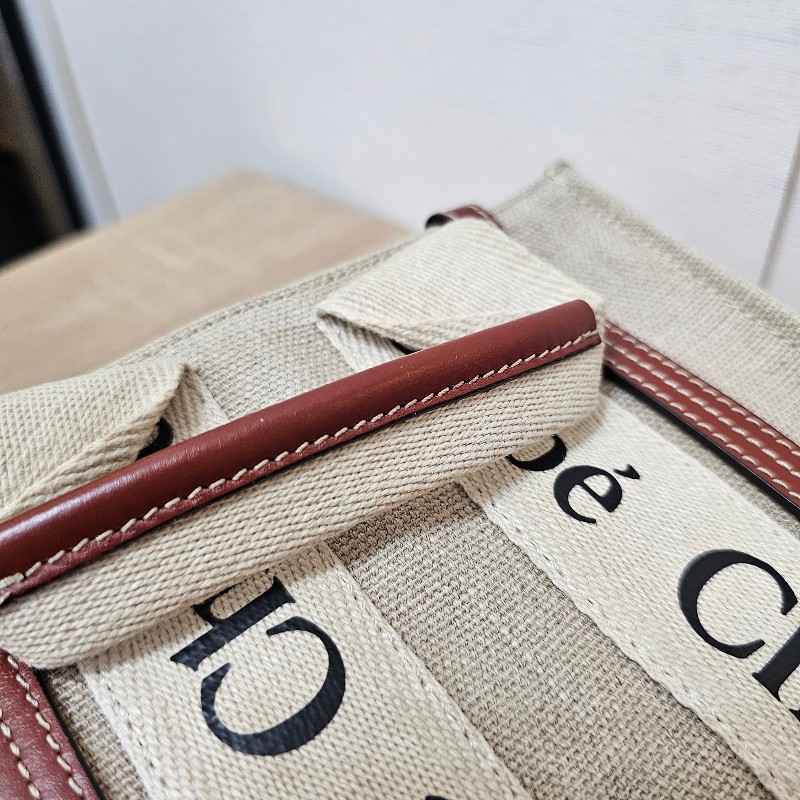 [過新年超甜優惠出🧧] Chloe亞麻帆布棕色牛皮WoodyMini手提斜背包-18