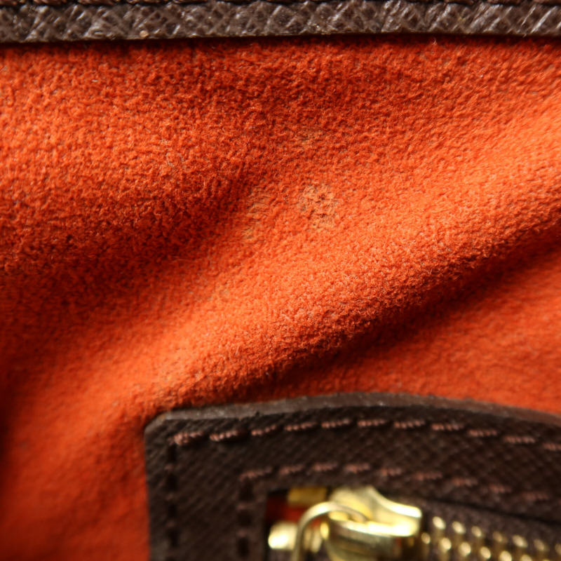 LOUIS VUITTON Damier Marais金扣肩背袋-14