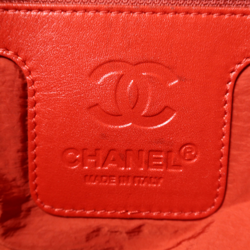 CHANEL 尼龍Coco Cocoon銀扣手挽袋-5