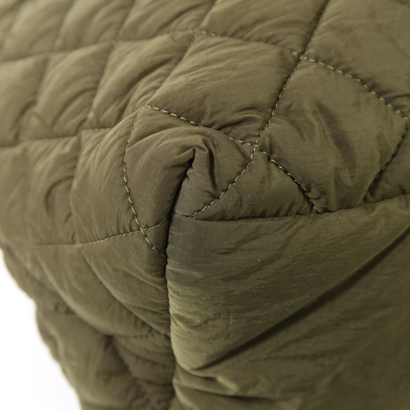 CHANEL 尼龍Coco Cocoon銀扣手挽袋-14