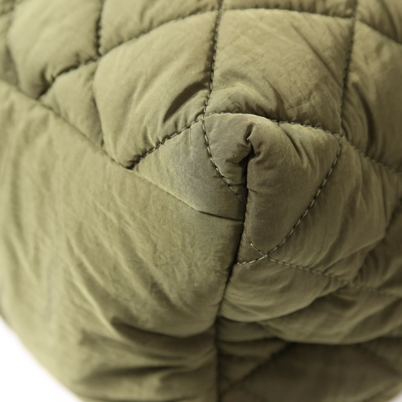 CHANEL 尼龍Coco Cocoon銀扣手挽袋-15