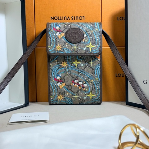 🦆近全閒置 盒裝齊全 Gucci 古馳 迪士尼 唐老鴨聯名款 老花斜背小包/手機包