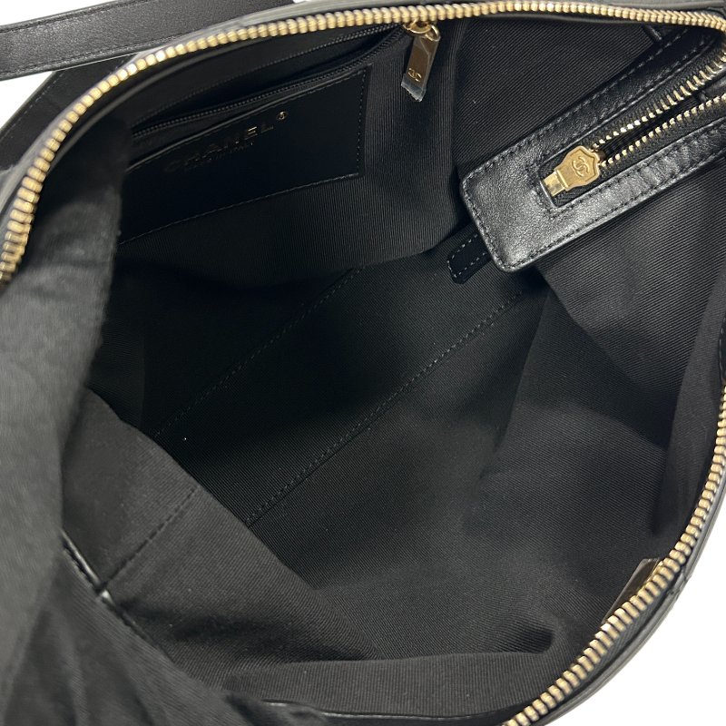 CHANEL 香奈兒 皮穿鍊肩背包 小牛皮 黑色 金-14