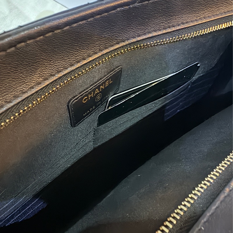 近全新 稀有 Chanel 雙色logo 手拿包 宴會包 文件公事包-3