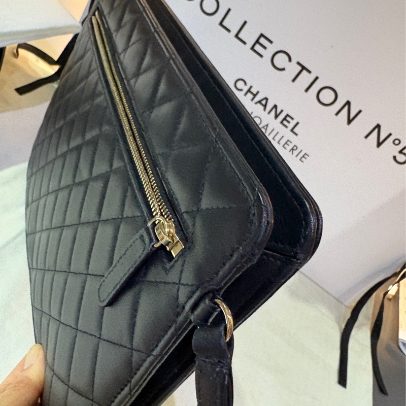 近全新 稀有 Chanel 雙色logo 手拿包 宴會包 文件公事包-5
