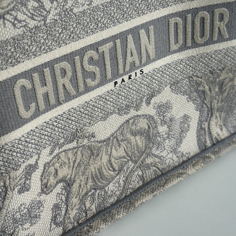 98新🩶 Dior 迪奧 Book Tote 中型托特包 米棕色和灰色-9