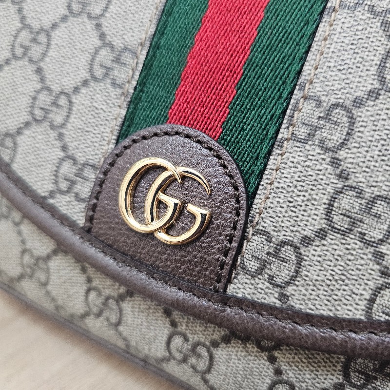 [ 新年經典款回饋福利❣️] Gucci 老花Ophidia金釦磁吸肩斜背包-11