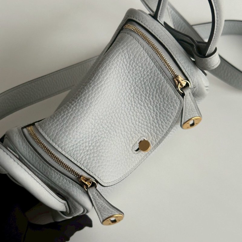 99新🆕 Hermès 愛馬仕 Mini Lindy 聖杯藍金釦 一代-9