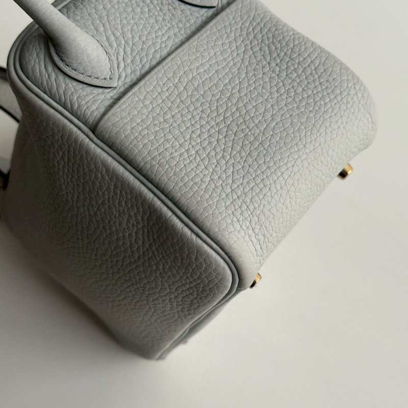 99新🆕 Hermès 愛馬仕 Mini Lindy 聖杯藍金釦 一代-14