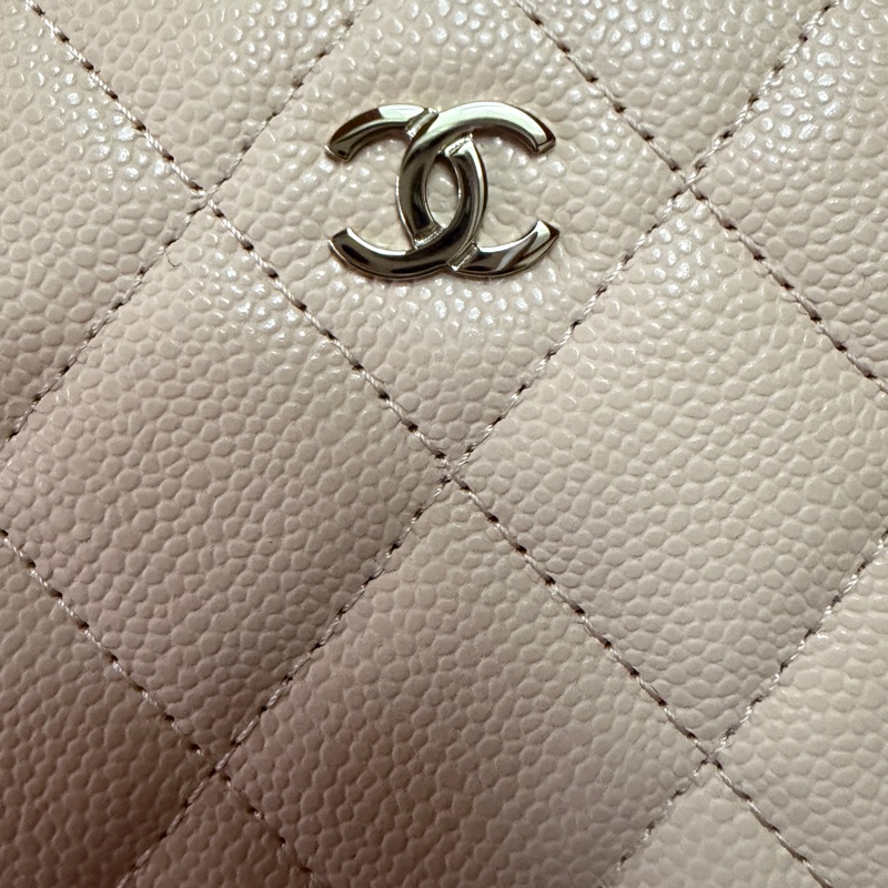 香奈兒。25S新款ㄇ字拉鍊短夾（粉）-6