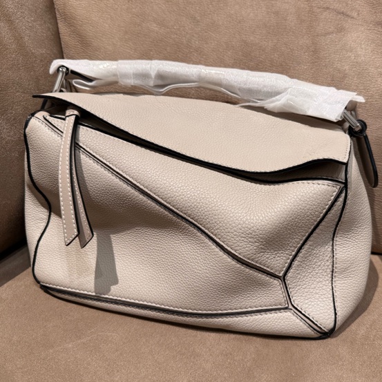 Loewe mini puzzle 沙色-10