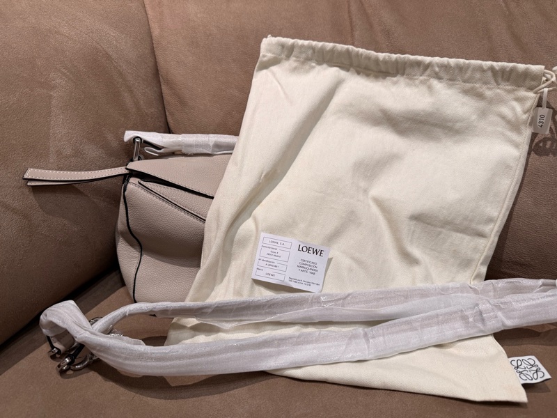 Loewe mini puzzle 沙色-28
