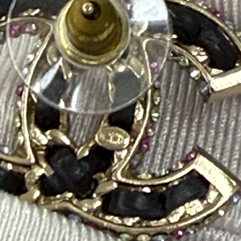 CHANEL 香奈兒皮革鑽飾耳環-3