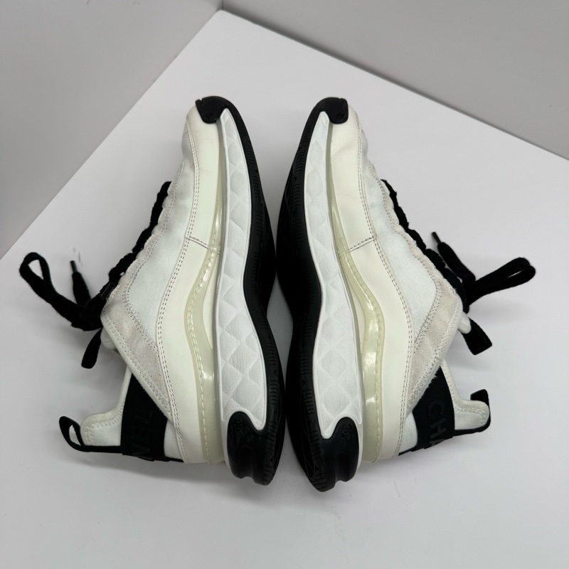 98新 Chanel香奈兒黑白熊貓拼色雙C運動鞋 尺碼 37.5-17