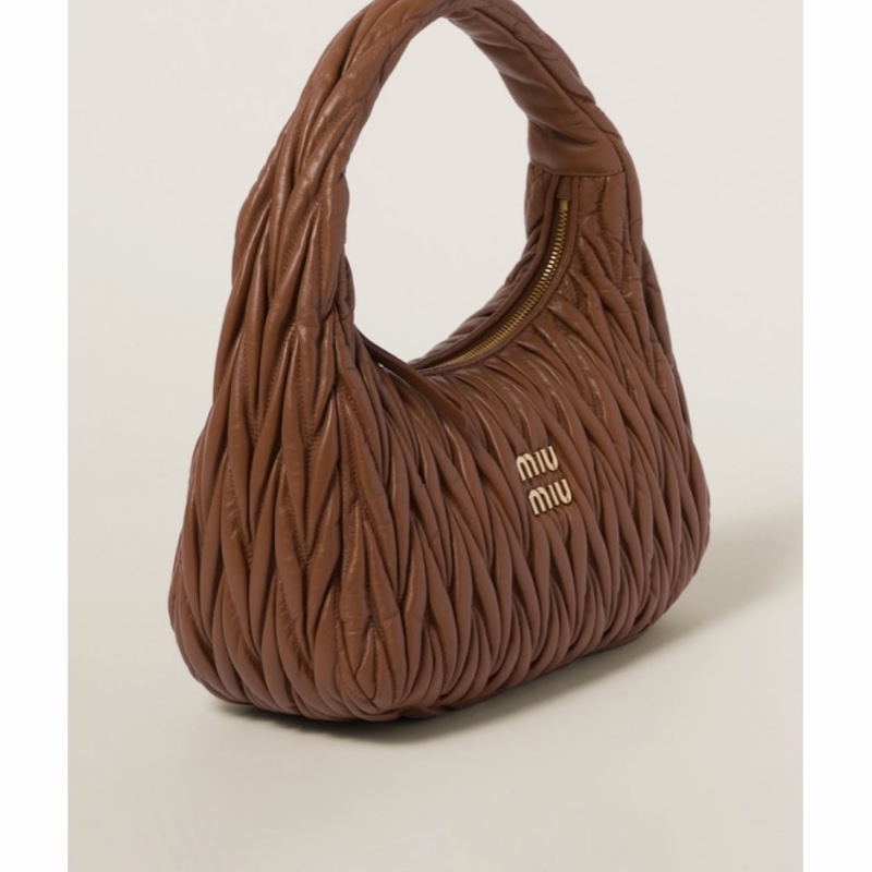 Miu Miu 女士 徽標手提包均碼碼常規、29cm*9.5cm*24cm-0