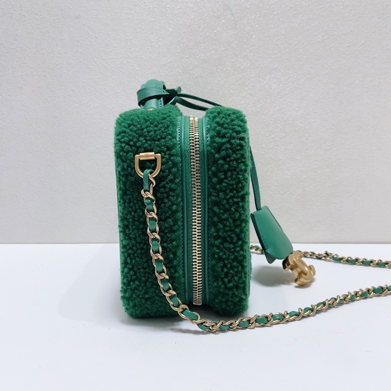 Chanel毛呢綠色金扣相機包 手提肩背斜背鏈條包20×15×9cm 98新配件塵袋-2