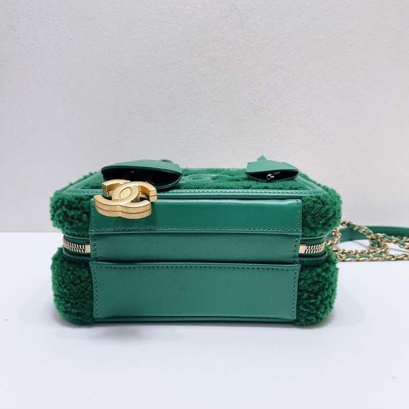 Chanel毛呢綠色金扣相機包 手提肩背斜背鏈條包20×15×9cm 98新配件塵袋-3