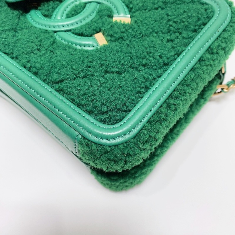 Chanel毛呢綠色金扣相機包 手提肩背斜背鏈條包20×15×9cm 98新配件塵袋-6