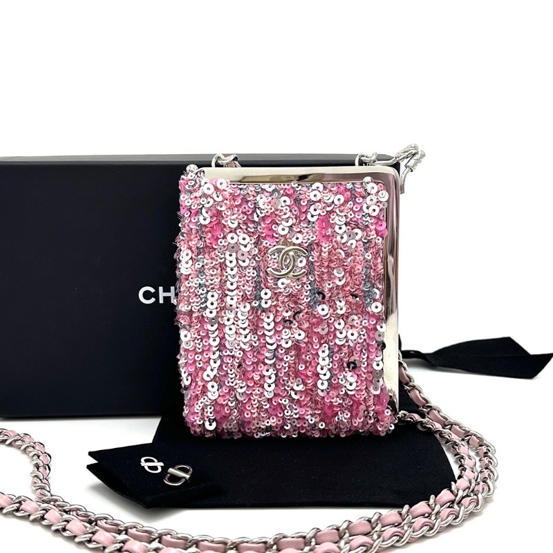 CHANEL 早春秀款mini亮片夾子包10*13*2 98新配件盒子塵袋調節扣-1