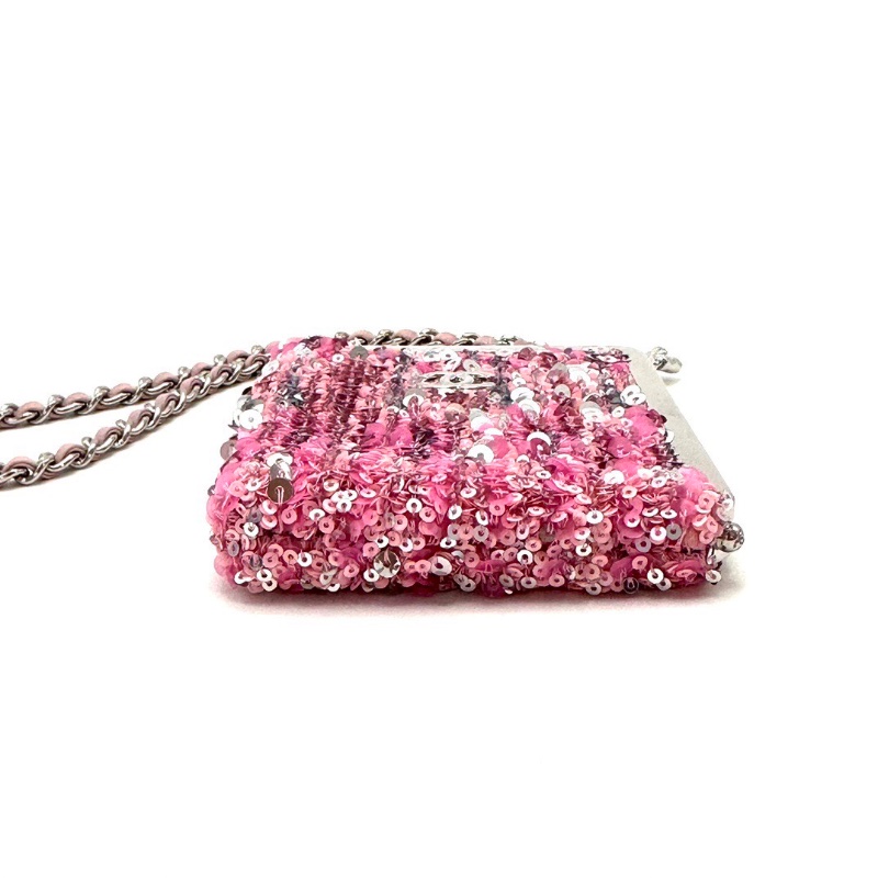 CHANEL 早春秀款mini亮片夾子包10*13*2 98新配件盒子塵袋調節扣-4