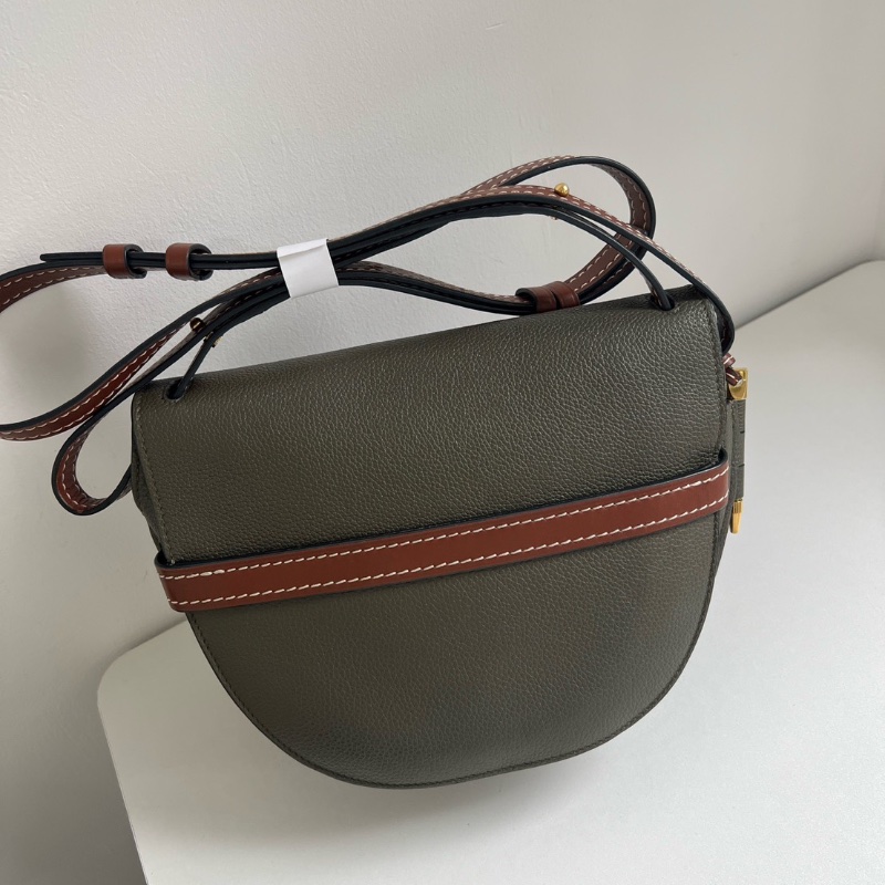 Loewe 中號gate馬鞍包卡其綠荔枝皮26×19cm 全新閒置配件塵袋-6