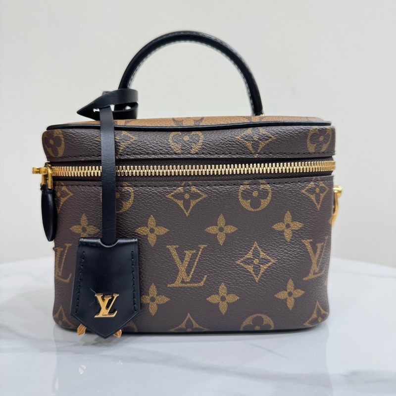 JK國際二手精品✨ LV M45165 VANITY化妝包-0