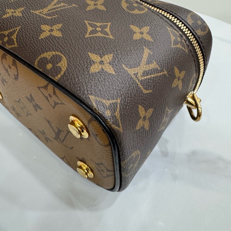 JK國際二手精品✨ LV M45165 VANITY化妝包-8