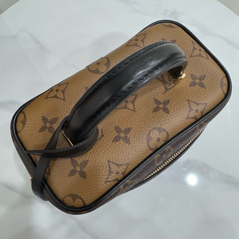 JK國際二手精品✨ LV M45165 VANITY化妝包-11