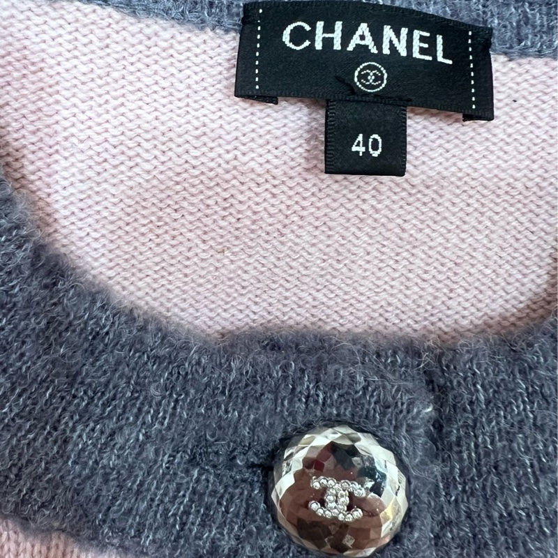 Chanel粉灰邊羊毛針織外套-4