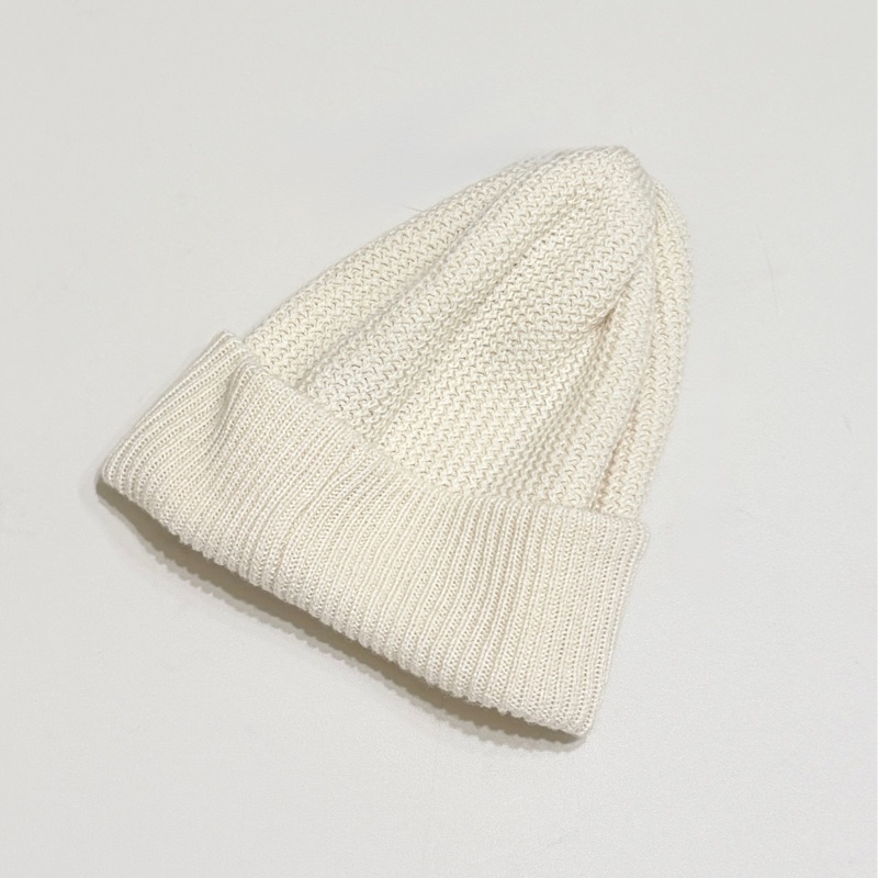 914intheair精品代購『二手超新閒置』Chanel 香奈兒毛帽 22A 爆款白色草寫亮片冷帽-4