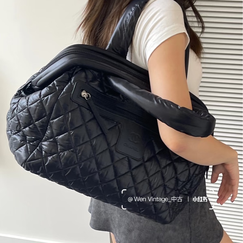輕便時尚✨Chanel香奈兒全黑泡芙羽絨包雲朵包托特手提包☁️-7