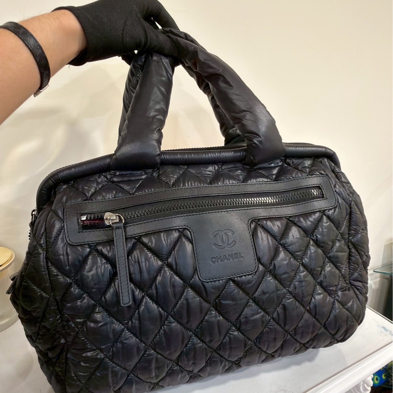 輕便時尚✨Chanel香奈兒全黑泡芙羽絨包雲朵包托特手提包☁️-9